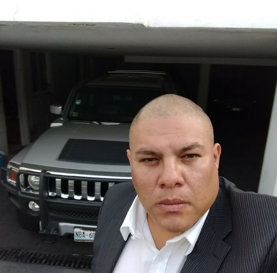 Imagen adjunta agregada a la página sin recorte